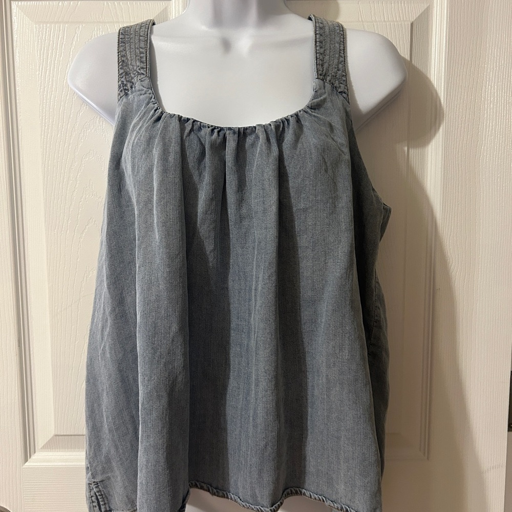 NWOT Lovely Melody Gray Tank Top